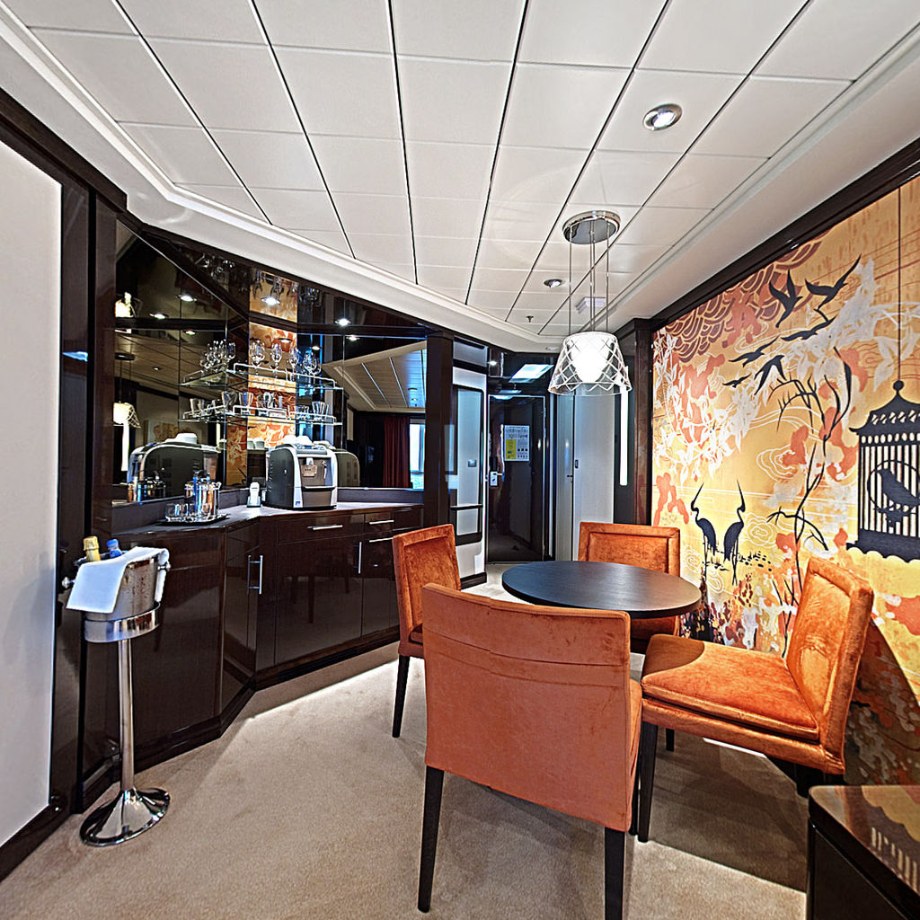 Villa familiar · Sala